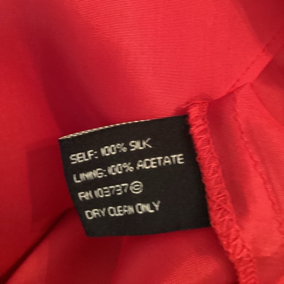 BARRIE PACE Silk Red Dress ON or OFF The Shoulder with Long Full Sleeves - Picture 9 of 10